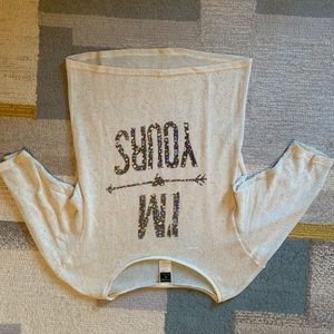 “I’m yours”’woven top